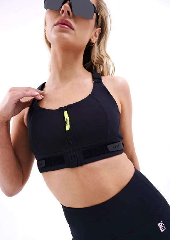 P.E NATION  WOMANS DOUBLE PLAY SPORTS BRA IN BLACK