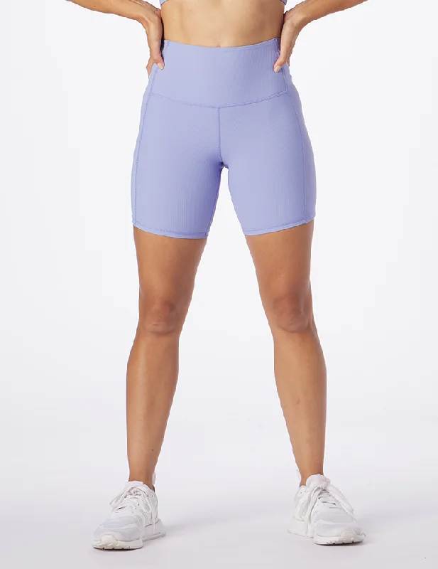 Directional Short: Lilac